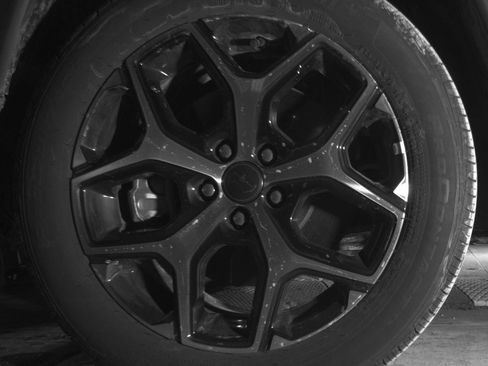 Used 2025 Jeep Compass Limited AWD/4WD image 14