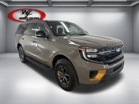 New 2026 Ford Expedition Tremor image 3