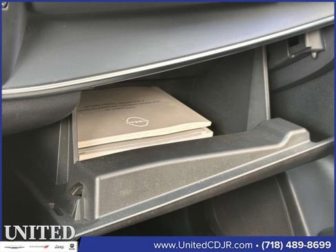Used 2021 Nissan Rogue S image 28