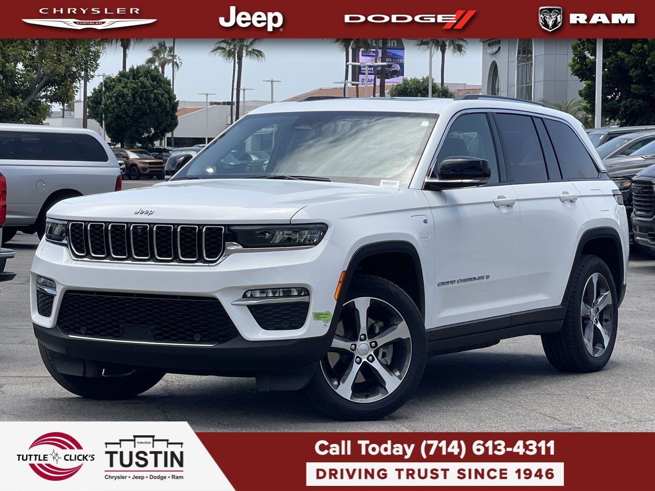 Used 2023 Jeep Grand Cherokee 4WD 4xe w/ Luxury Tech Group II image 1