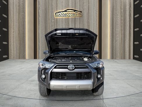Used 2022 Toyota 4Runner TRD Off-Road image 23
