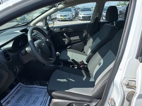 Used 2016 Ford Fiesta S FWD image 9