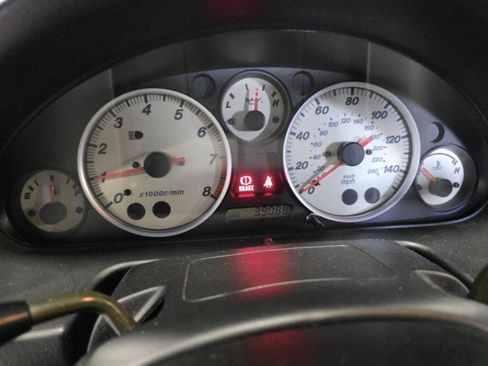 Used 2003 MAZDA MX-5 Miata RWD image 5