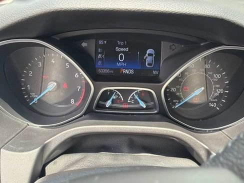 Used 2016 Ford Focus Titanium w/ Titanium Cold Weather Package FWD image 2