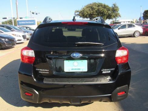 Used 2017 Subaru Crosstrek 2.0i Limited image 9