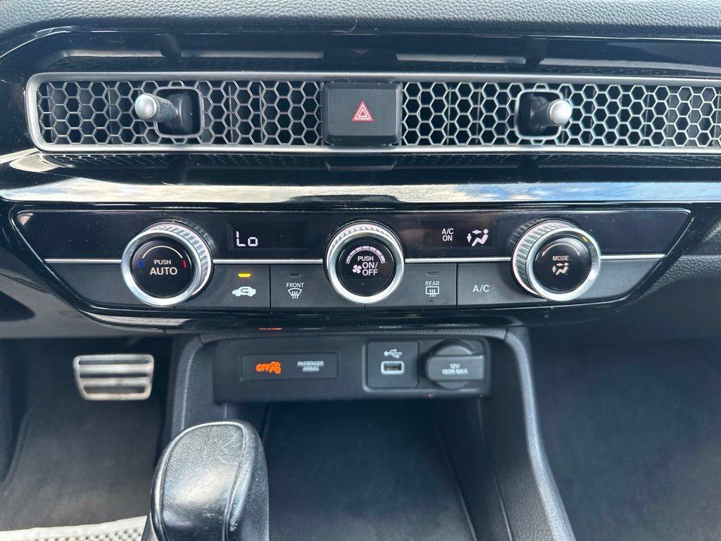 Used 2022 Honda Civic Sport image 18