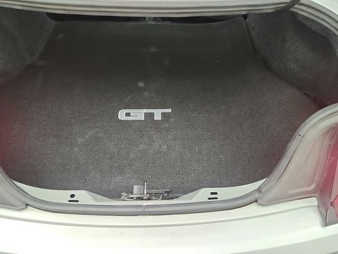 Used 2018 Ford Mustang GT RWD image 37