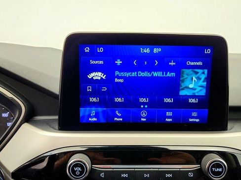 Used 2022 Ford Escape SE FWD image 18