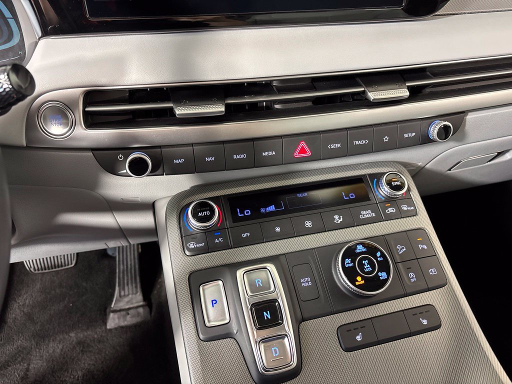 Used 2025 Hyundai Palisade SEL AWD/4WD image 34