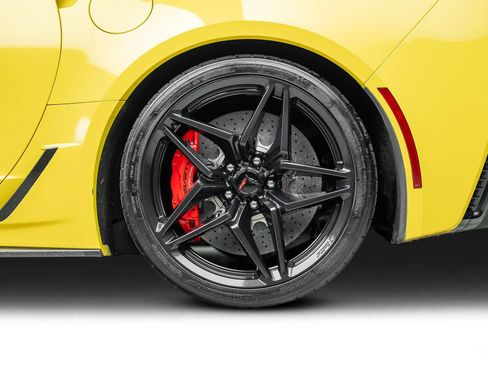 Used 2016 Chevrolet Corvette Z06 w/ 3LZ Preferred Equipment Group RWD image 24