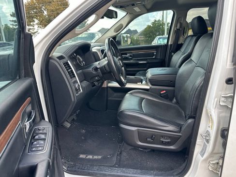 Used 2017 RAM 2500 Laramie w/ Sport Appearance Group AWD/4WD image 11
