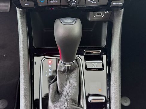 New 2026 Jeep Compass Latitude image 18