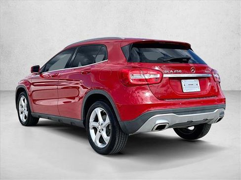 Used 2020 Mercedes-Benz GLA 250 4MATIC image 13