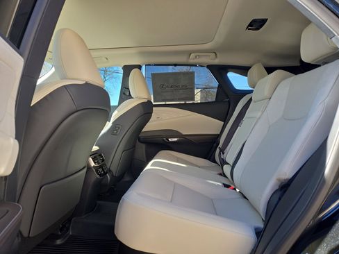 New 2026 Lexus RX 450h AWD image 13