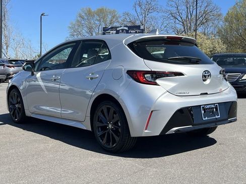 Used 2025 Toyota Corolla XSE image 34