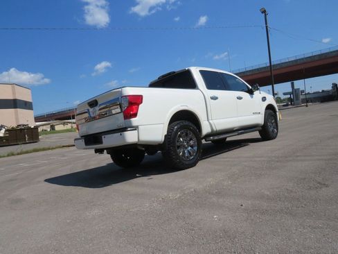 Used 2017 Nissan Titan Platinum Reserve image 8