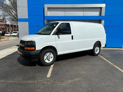 New 2025 Chevrolet Express 2500 RWD image 2