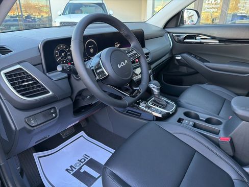 New 2026 Kia Seltos SX image 32