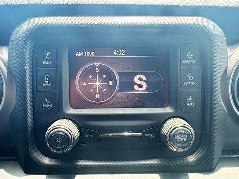 Used 2021 Jeep Wrangler Unlimited Sport AWD/4WD image 14