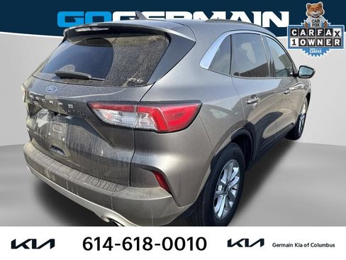 Used 2022 Ford Escape SE FWD image 4