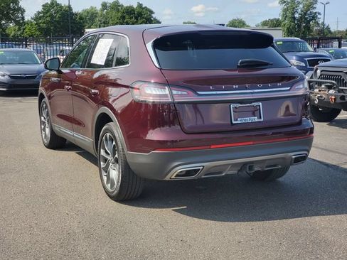 Used 2023 Lincoln Nautilus Reserve w/ Class II Trailer Tow Package AWD/4WD image 3