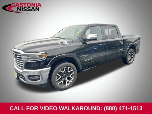 Used 2025 RAM 1500 Laramie image 15