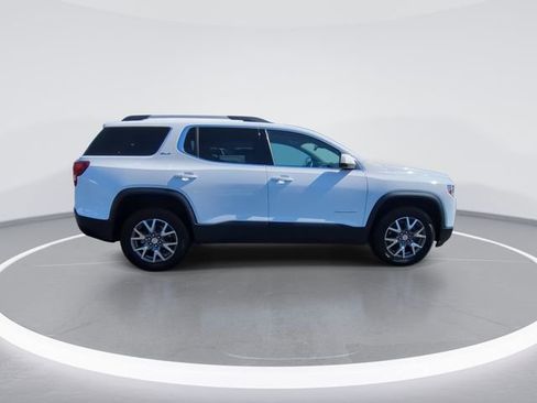 Used 2023 GMC Acadia SLT image 9