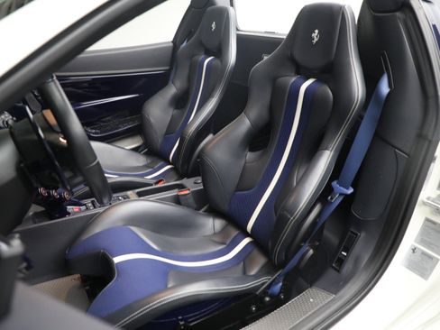 Certified 2015 Ferrari 458 Speciale A image 19