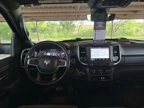Used 2022 RAM 1500 Big Horn AWD/4WD image 25