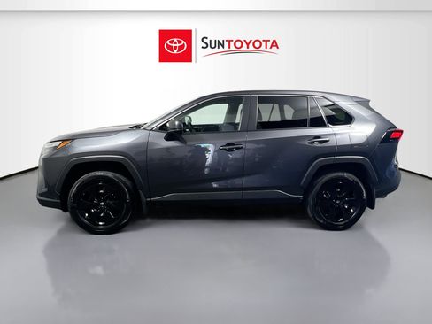 Used 2025 Toyota RAV4 LE FWD image 7