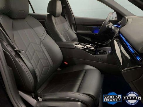 Used 2025 BMW 530i xDrive image 72