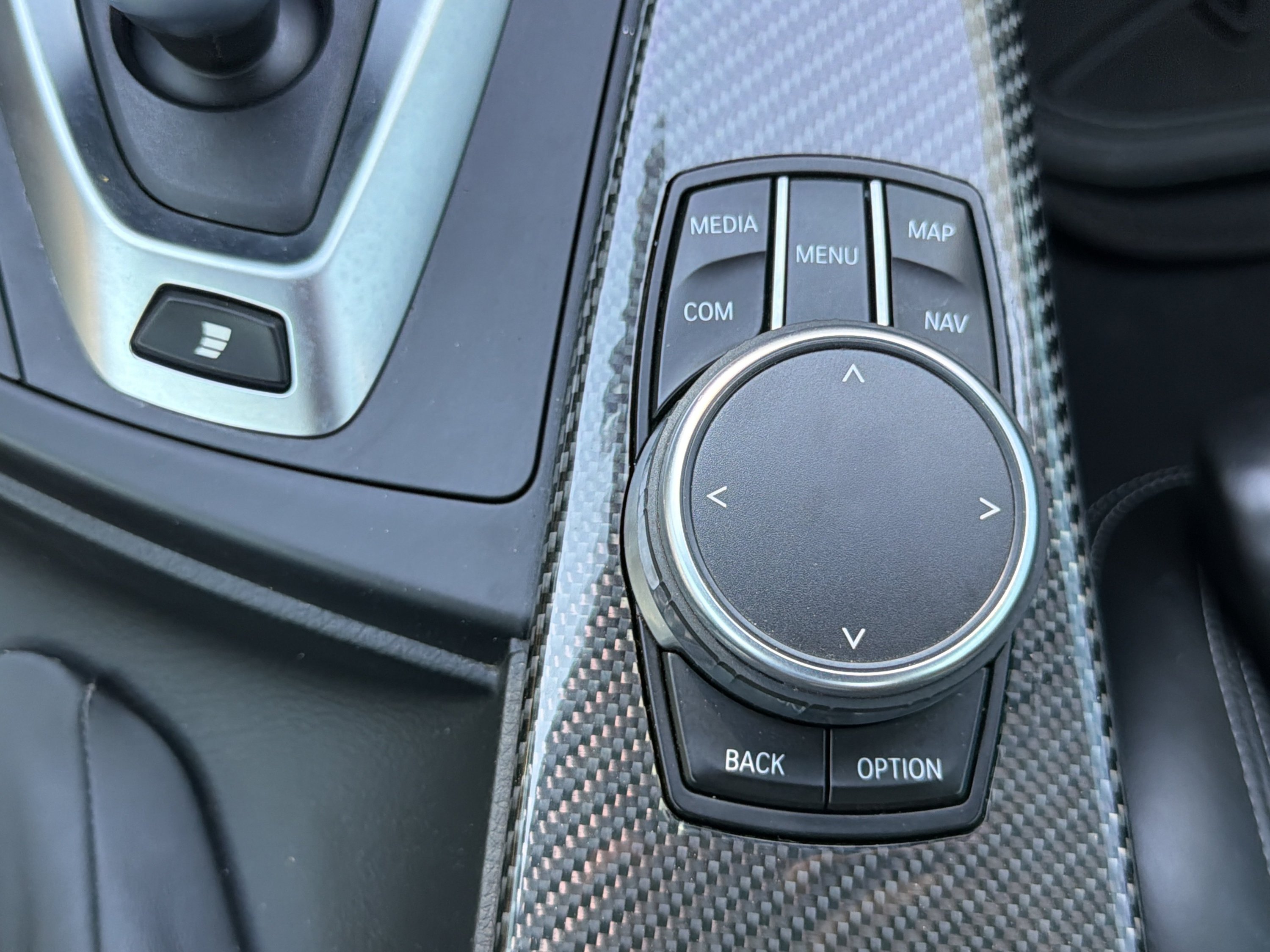Used 2018 BMW M4 Convertible RWD image 57