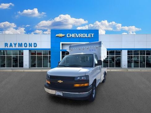New 2026 Chevrolet Express 3500 w/ Power Convenience Package RWD image 8