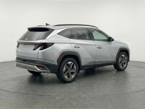 Used 2025 Hyundai Tucson SEL AWD/4WD image 9