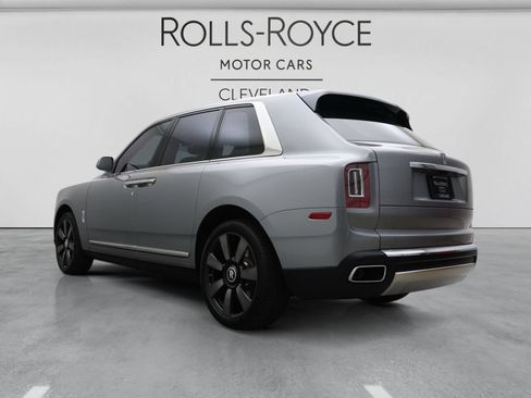 Certified 2023 Rolls-Royce Cullinan w/ Cullinan Package AWD/4WD image 11