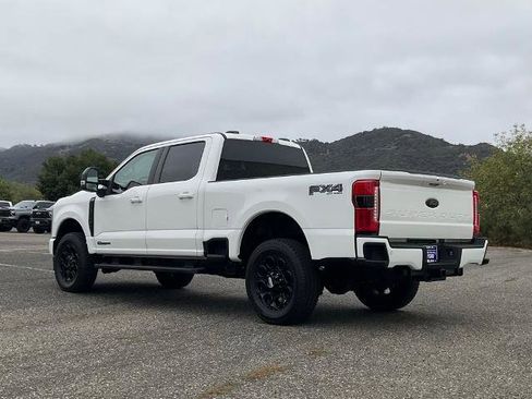 Certified 2025 Ford F350 Lariat w/ Black Appearance Package image 4