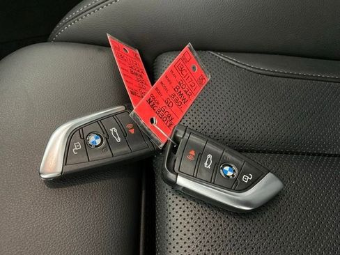 Used 2022 BMW 330i xDrive Sedan w/ Premium Package image 50