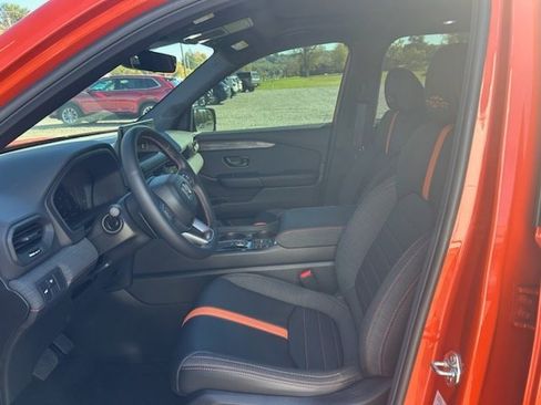 Used 2026 Honda Passport TrailSport image 12