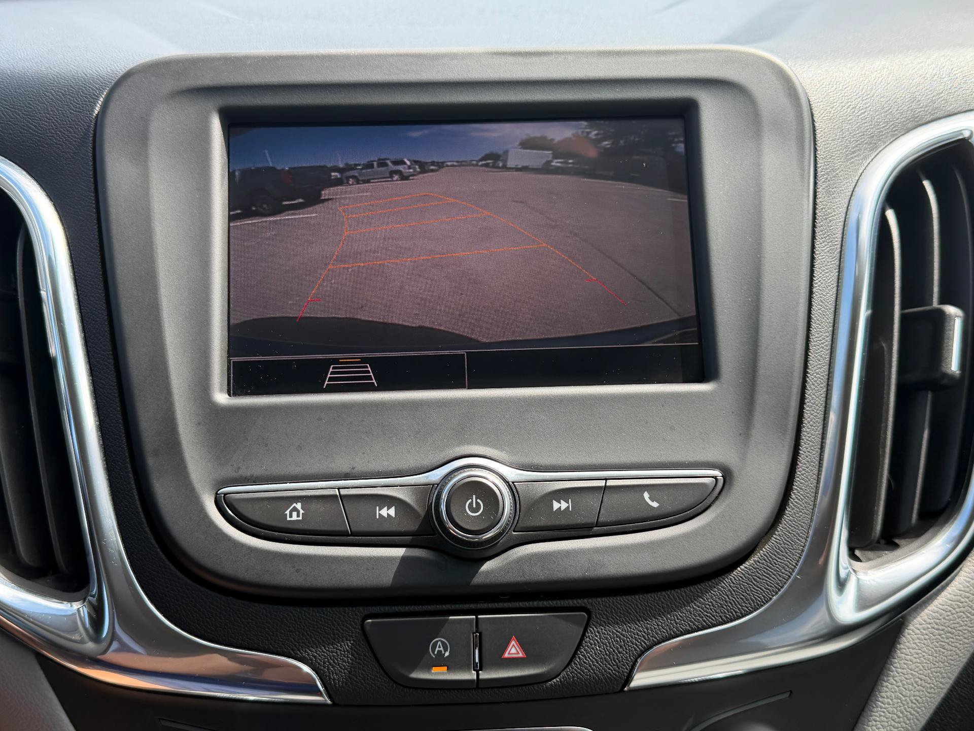 Used 2023 Chevrolet Equinox LS w/ LS Convenience Package FWD image 14