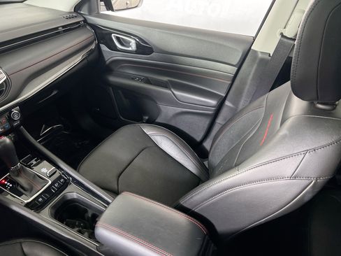 Used 2022 Jeep Compass Trailhawk w/ Trailhawk Elite Group image 24