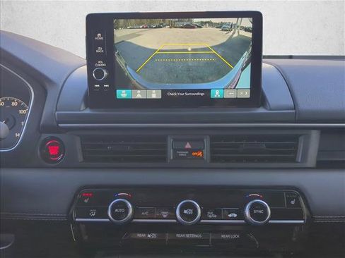 New 2025 Honda Pilot EX-L image 16