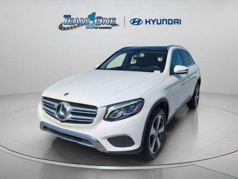 Used 2019 Mercedes-Benz GLC 300 image 4