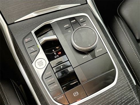 Used 2025 BMW 330i xDrive Sedan image 16