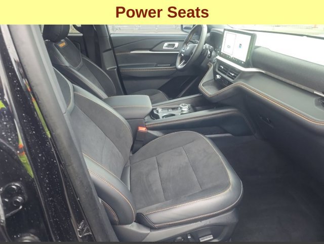 Used 2026 Ford Explorer Tremor w/ Tremor Convenience Package AWD/4WD image 13