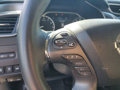 Used 2019 Nissan Murano SL image 25