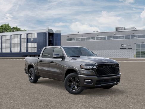 New 2026 RAM 1500 4x4 Crew Cab image 5