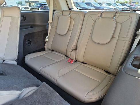 Used 2020 Lincoln Aviator Reserve w/ Equipment Group 202A AWD/4WD image 22