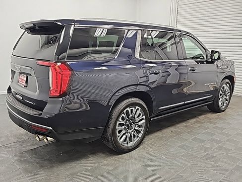 Certified 2024 GMC Yukon Denali Ultimate image 8