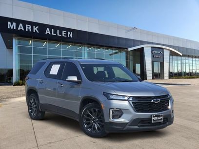 Used 2023 Chevrolet Traverse RS w/ LPO, Floor Liner Package