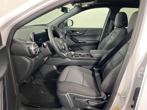 New 2026 Chevrolet Equinox LT FWD image 21